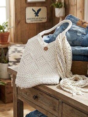 ✅3/40$ AEO purse & scarf